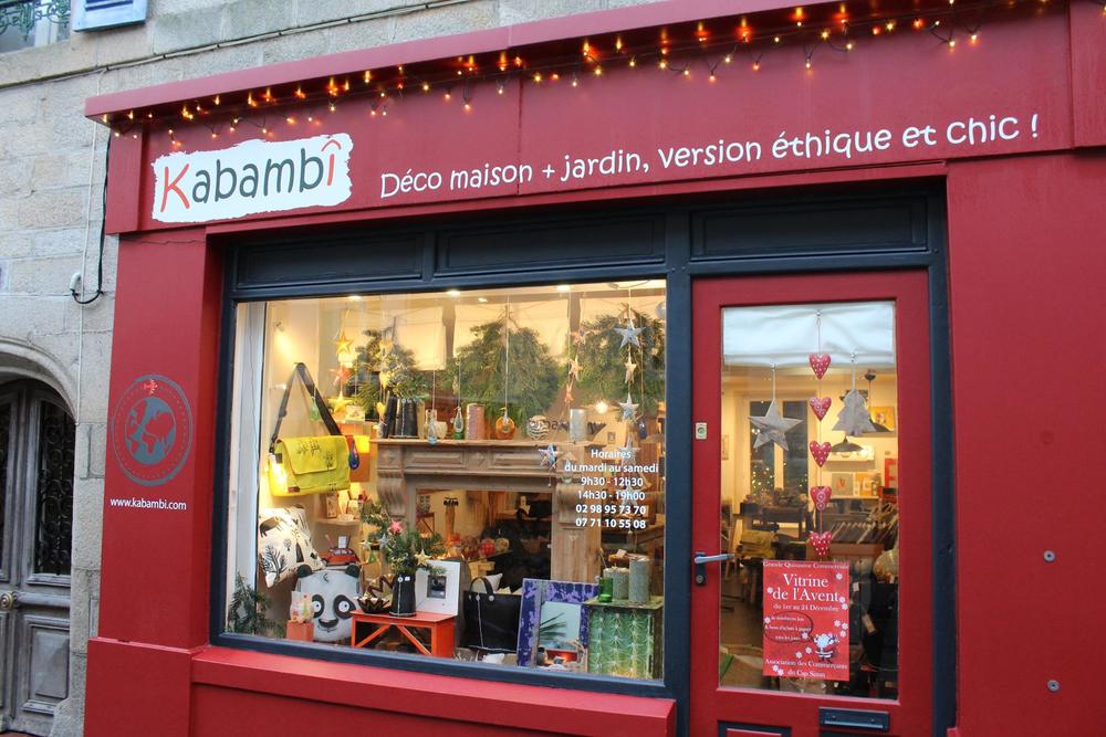 Kabambi  Audierne - 6 rue Gambetta, 29770 -  et sur la boutique en ligne  kabambi.com